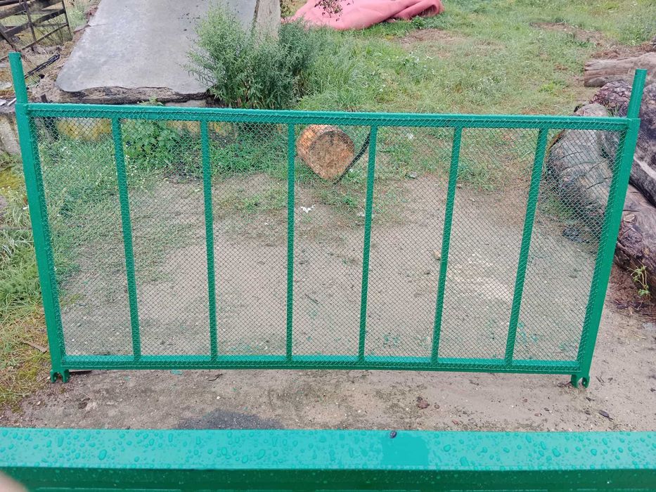 Sprzedam burty do przyczepy Awarol