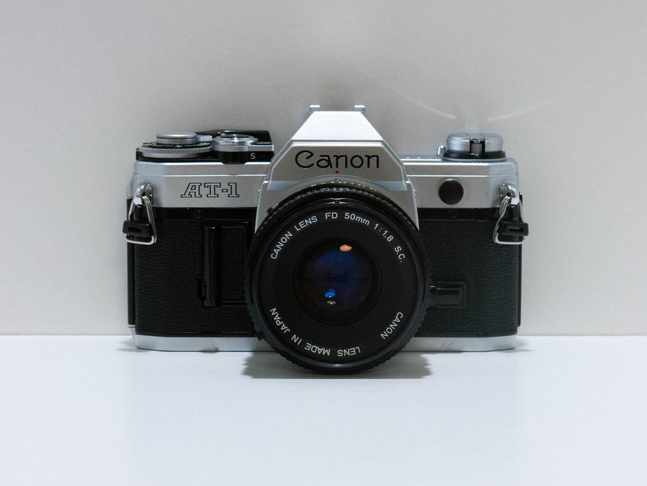 Câmara Analógica Canon AT-1 (AE-1) 35mm