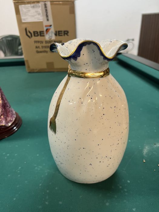 Ceramic Jug423648185601894401