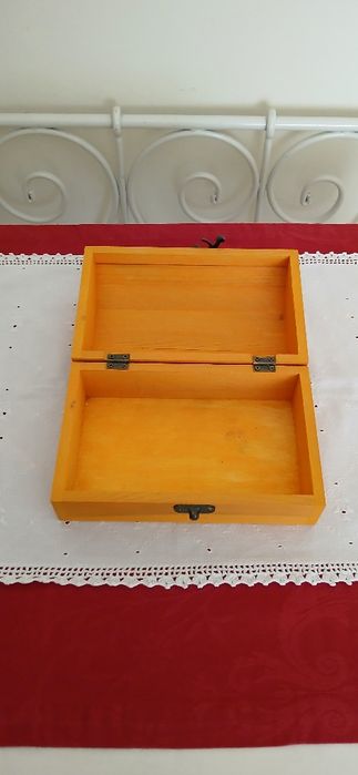 Caixa decorativa nova