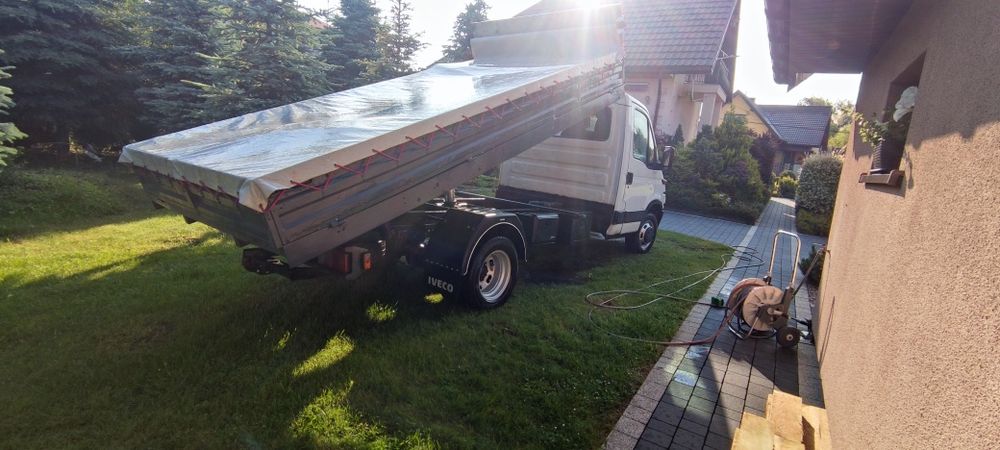 Transport wywrotka do 3.5t usługi minikoparka