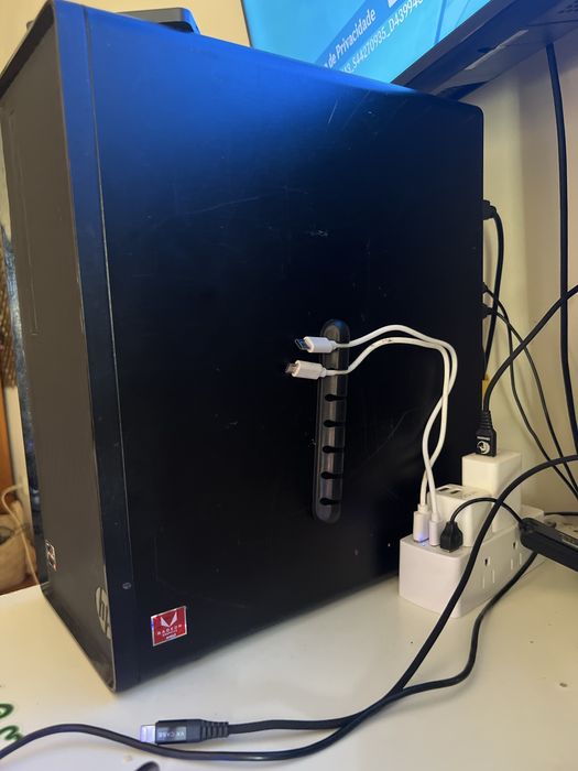 PC Desktop 512GB 8GB AMD Ryzen 5 3400G