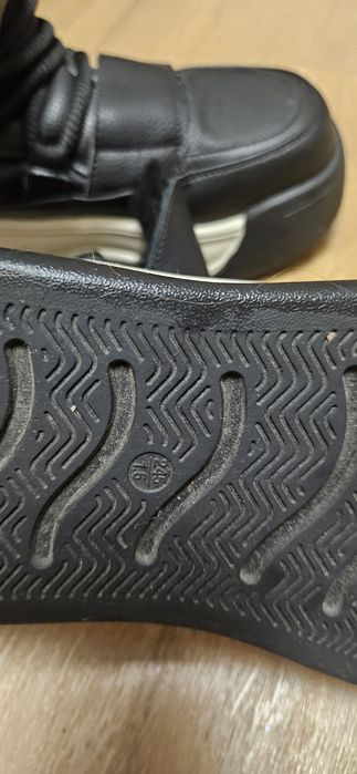 Зимові шкіряні чоботи кросівки