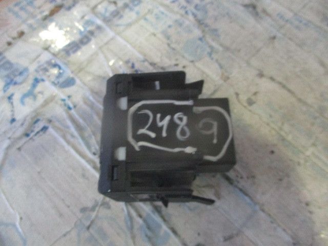 Botão / interruptor de luzes SKODA Octavia I Break (1U5)