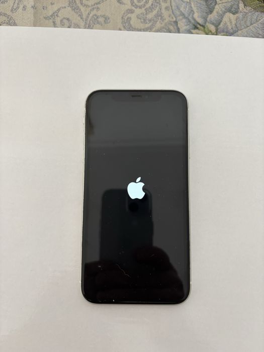 IPHONE 11 troco por algo do meu interesse