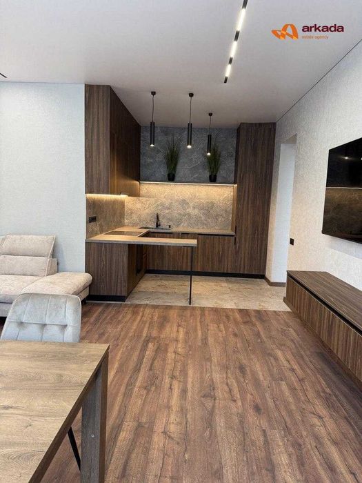 Продаж 1 кімнатна квартира з ремонтом в центрі міста - Вид 6