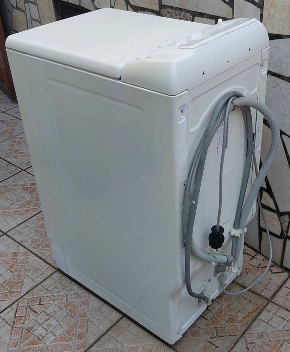 Máquina Lavar Roupa THOMSON (velhinha mas a trabalhar)