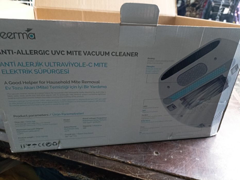 Пылесос Deerma для матрасов,подушек,диванов и т.д.