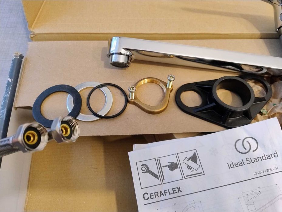 Bateria kuchenna stojąca Ideal Standard Ceraflex BC135