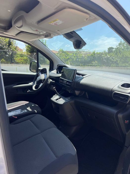 Peugeot Parner 2025 130CV Caixa. Aut