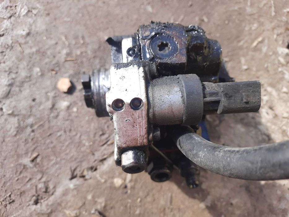 ТНВД паливний насос високого тиску Мерседес W163 A6280700101 4.0 OM611