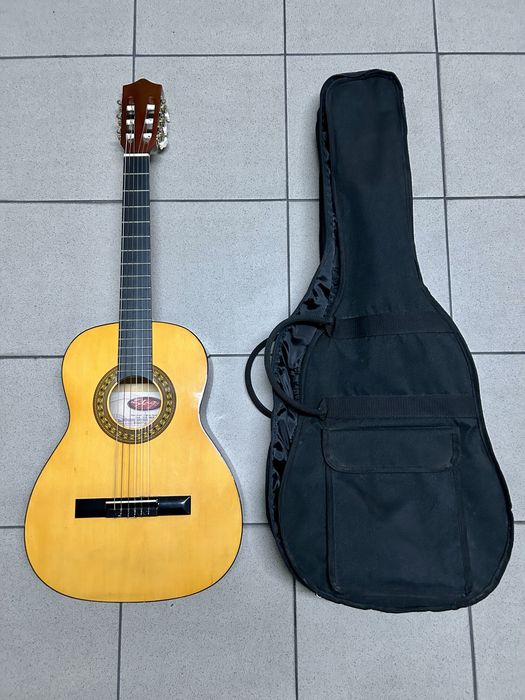 Viola clássica, Stagg