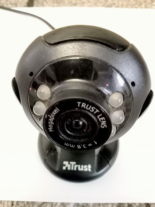 Web cam TRUST Lens