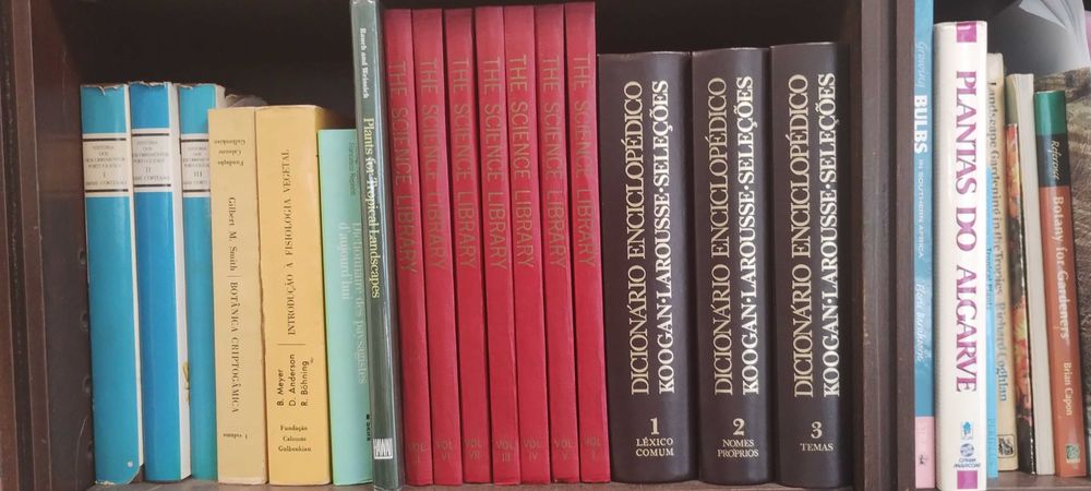 Livros Historia de Portugal de José Mattoso,  Vida Selvagem, Dicionario Enciclopedio Koogan.LarousseThe Science Library 7 volumes