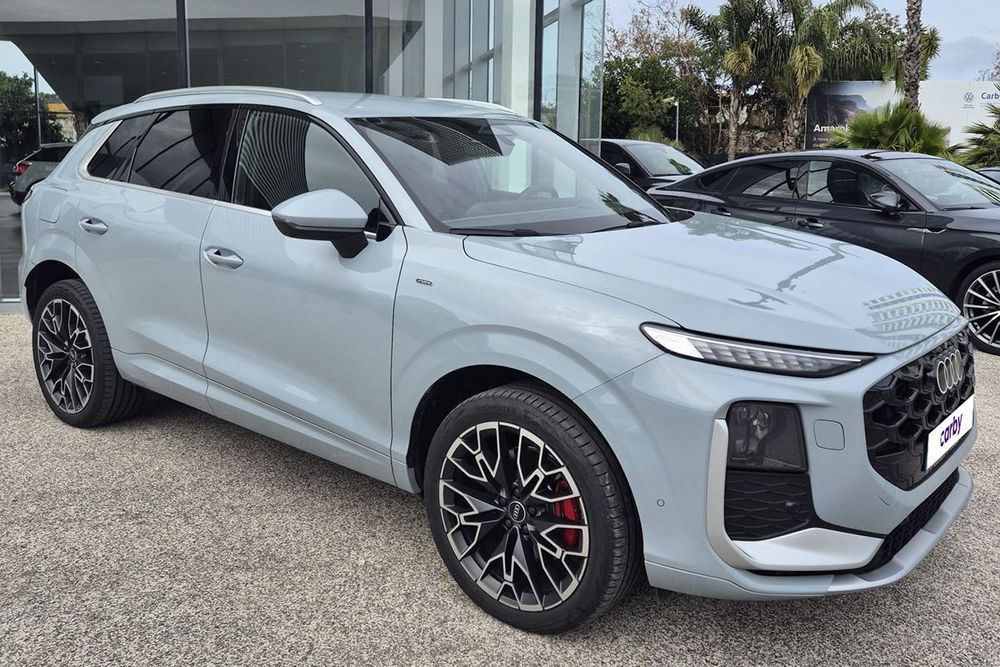 Audi Q3 e-hybrid S tronic