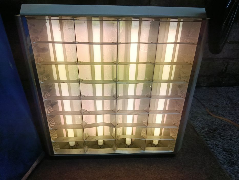 Lampa sufitowa kaseton jarzeniówki 4 sztuki