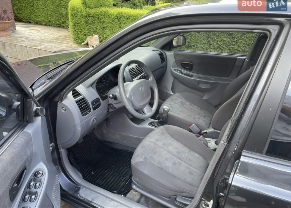 Hyundai Accent 2005