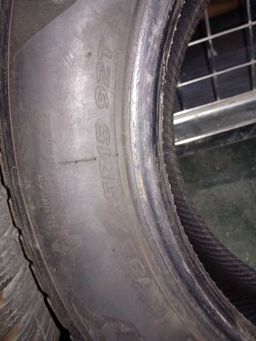 Opony zimowe Hankook używane 185/65 R15 92T