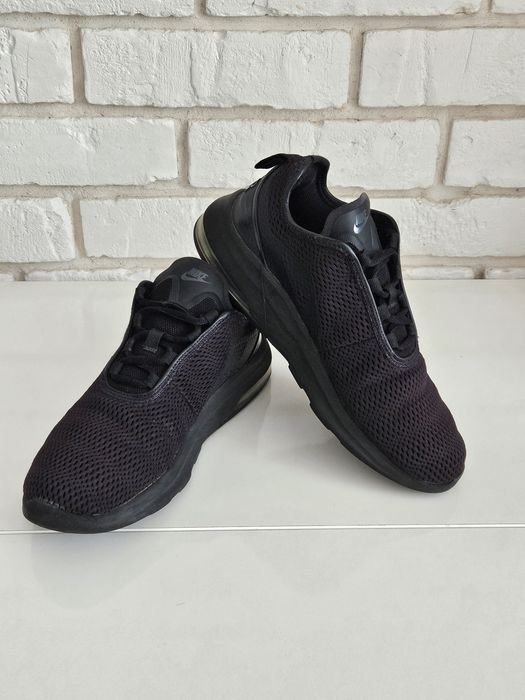 Buty Nike Air Max Motion 2 r. 40,5