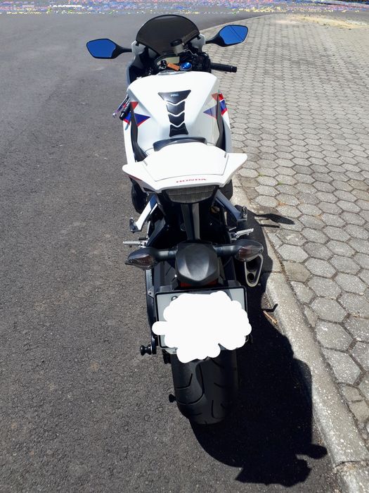 Honda CBR 1000rr HRC Fireblade (ABS) de 2012 c/ apenas e só 2.940 km's