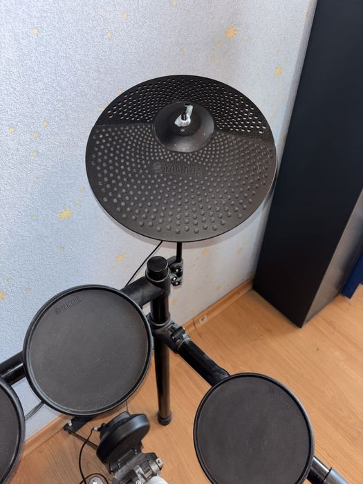 Електрона барабана установка Yamaha DTX 432K