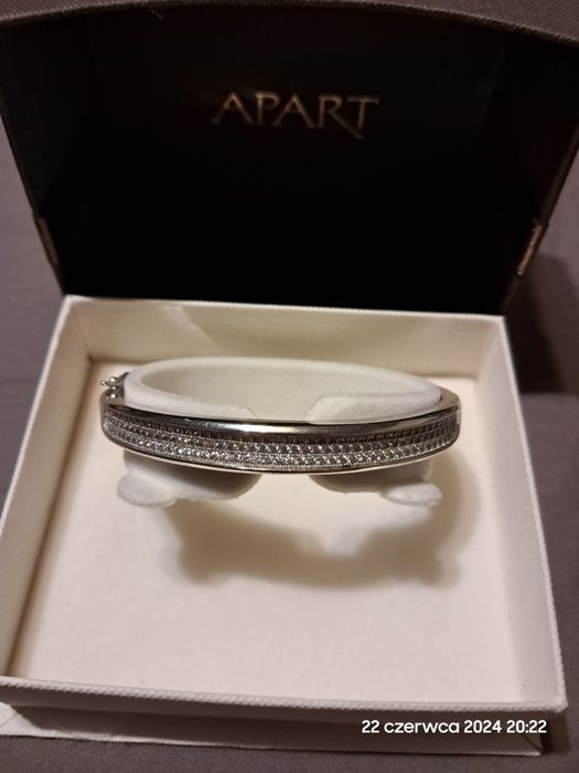 Bransoletka apart
