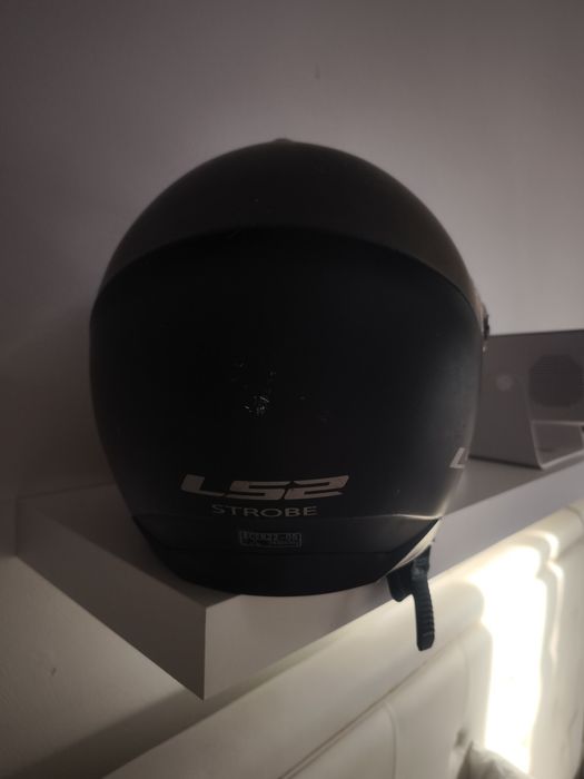 Capacete Ls2 strobe com uma viseira nova por estrear