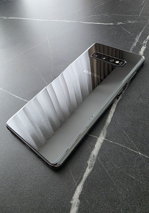 Smartfon Samsung Galaxy s10+ Plus
