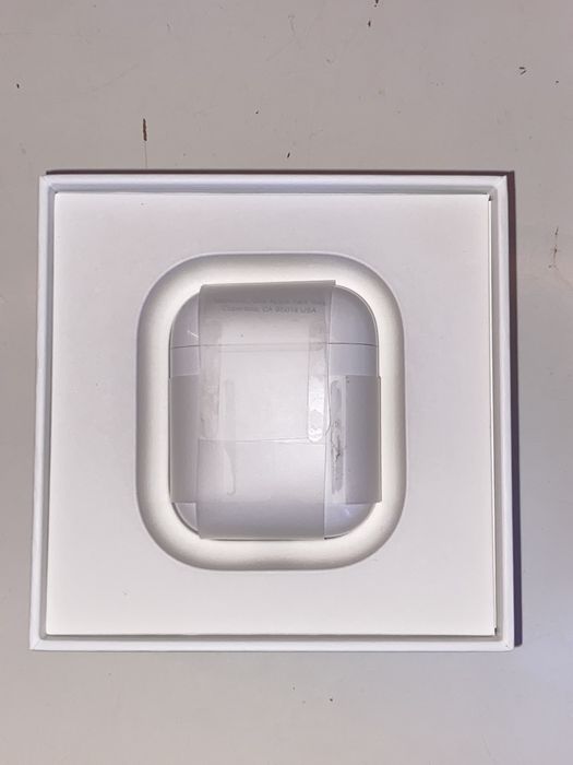 Airpods com menos de 1 ano de utilizaçao