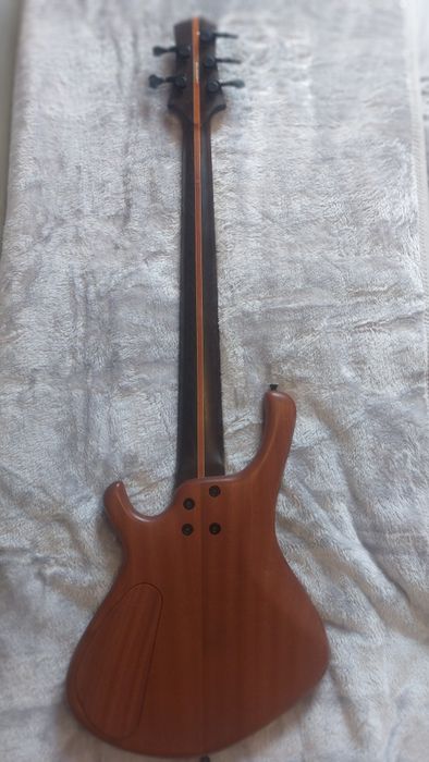 Baixo  Dlima  luthier