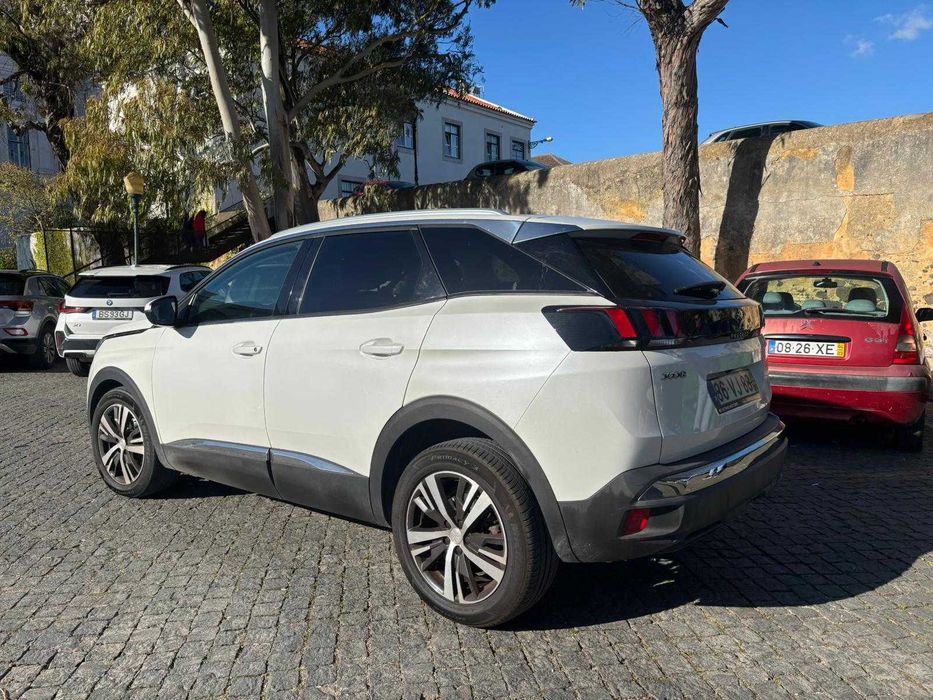 Peugeot 3008 Allure automático