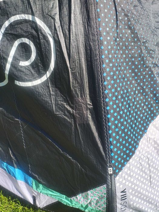 CORE xr8 8m kitesurfing latawiec - prawie nowy