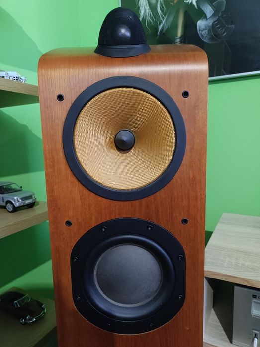 Bowers & Wilkins 703 | kolumny głośnikowe