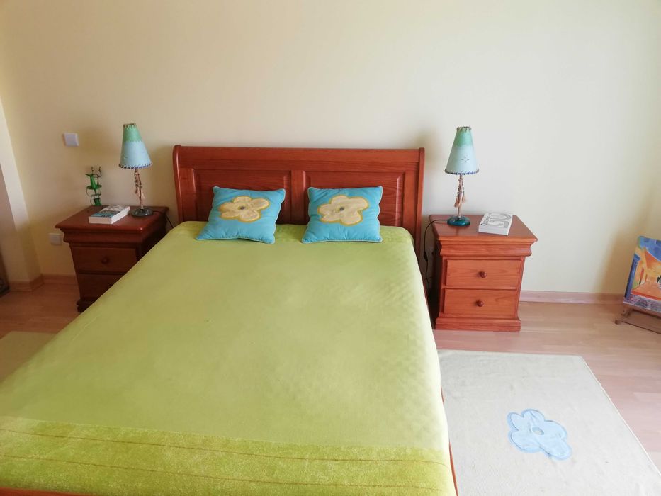 Mobília quarto casal madeira maciça (cor mel)