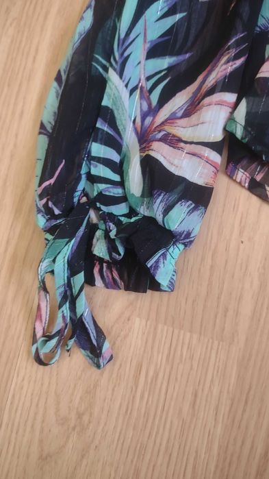 Bluzka H&M 38 prześwitująca czarna strelicje