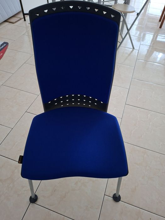 Krzesło biurowe .