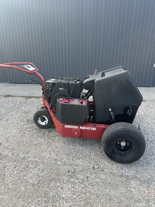 Profesjonalny aerator  TORO GREENS AERATOR