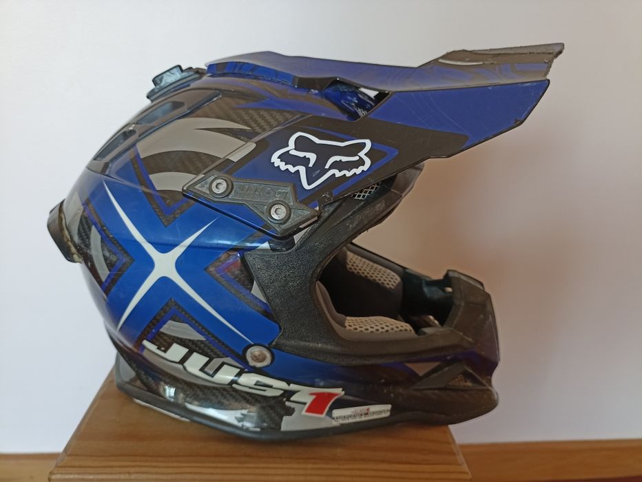 Capacete Just 1 J 12 comp