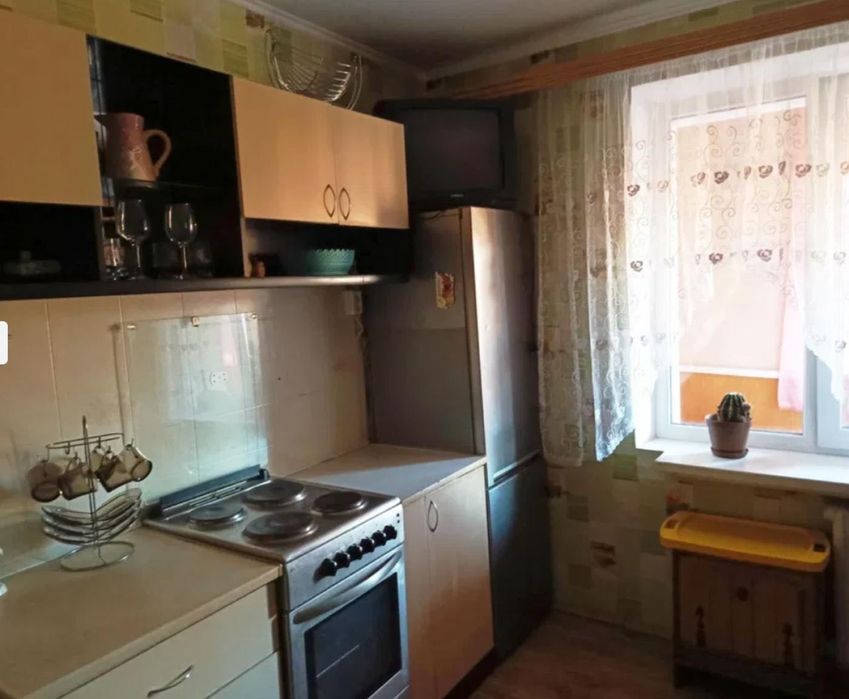 Продам 1-кімнатну квартиру з ремонтом на Семена Палія