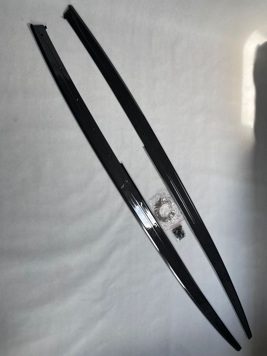 Dokładki Listwy Pod Progi BMW F30 F31 CZARNY POŁYSK / CARBON