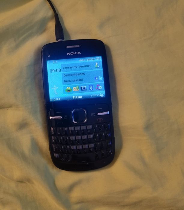 Telémovel Nokia C3 usado