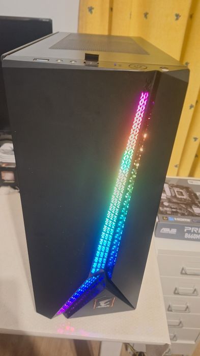 Torre de computador gaming