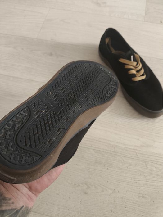 Кеды Globe Motley ||