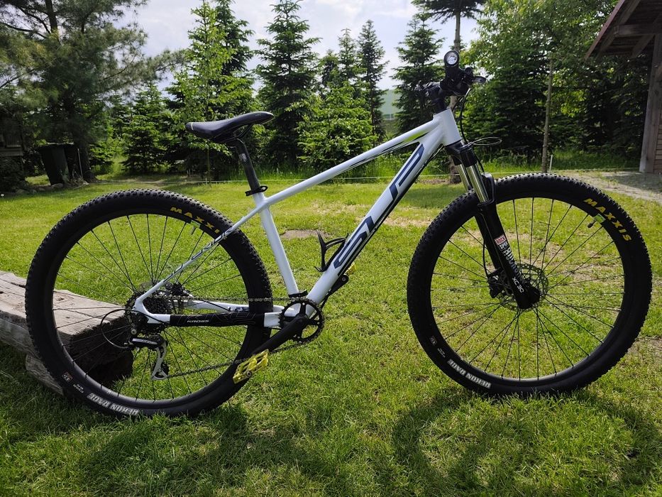 Rower MTB Superior race 27,5' RockShox rama s