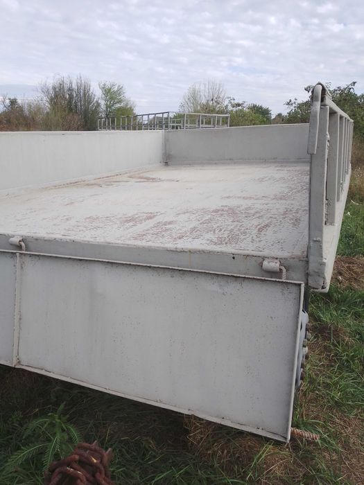 Прицеп тракторный .