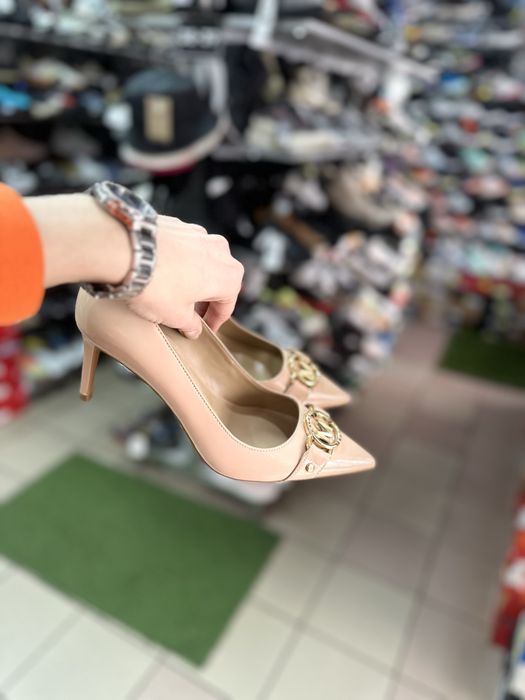 Туфлі на шпильці Michael Kors Roly Flex
