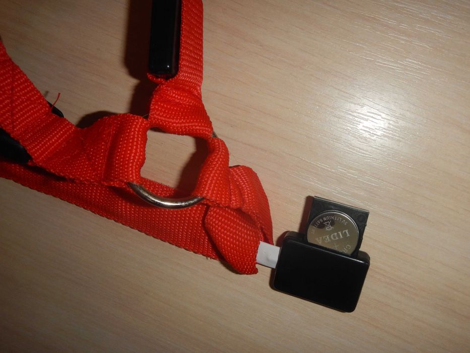 шлея зі світлодіодами р.М(44см)