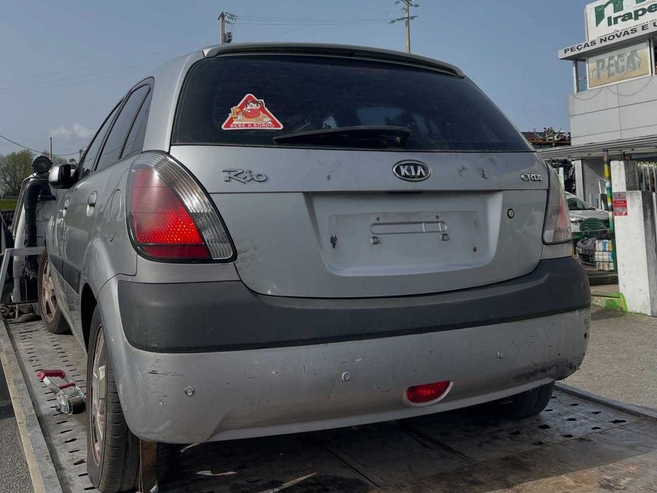 Kia Rio 2010 para peças