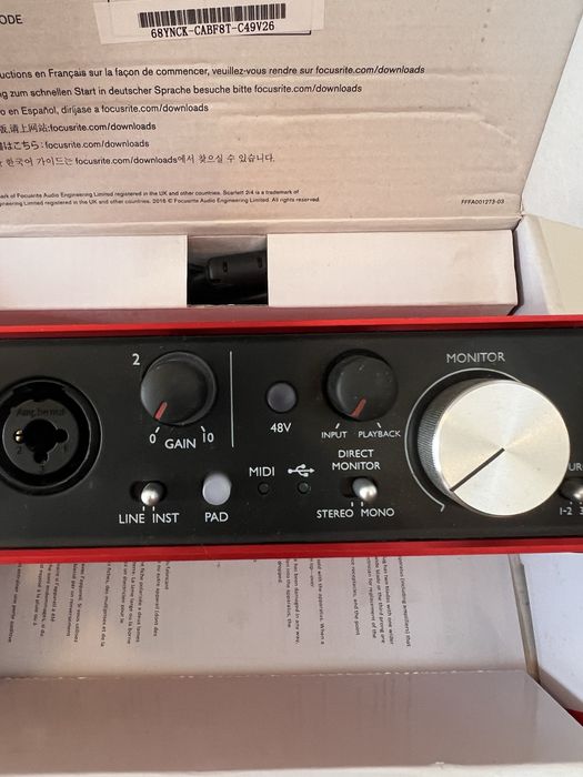 Focusrite Scarlett 2i4 2nd Gen USB Interface Audio (NOVA)