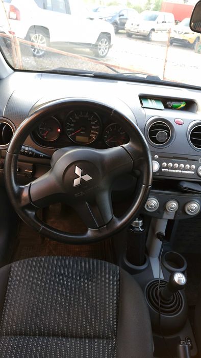 Mitsubishi COLT 1.3